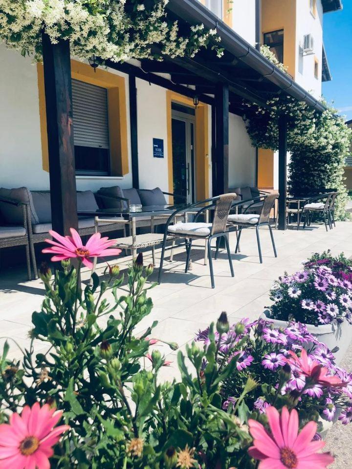 Bed and Breakfast Pansion Eden Međugorje Exterior foto