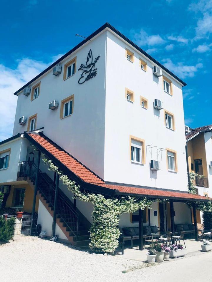 Bed and Breakfast Pansion Eden Međugorje Exterior foto